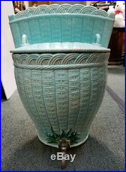 19th Century French Creil-Montereau Faience Porcelain Basket Weave Lavabo/Basin