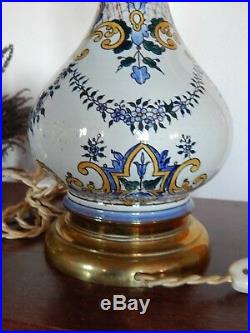 Ancienne Lampe à pétrole/huile en faïence Rouen 19ème siécle antique french