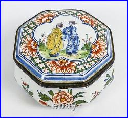 Antique French Faience Japonisme Ceramic Box with Geisha Girl Motif Excellent