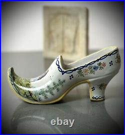 Antique French Quimper Pottery. Chaussure. Beton Shoe Wall Vase. C 1875 Signed