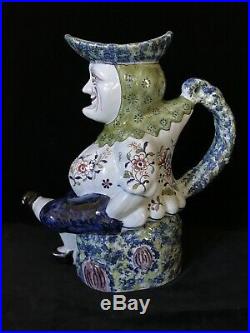 Desvres JESTER TOBY JUG PICHET SEATED PANTALOON Antique French Faience, c. 1910