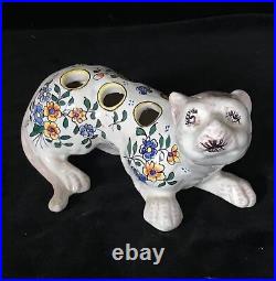 Rare CAT BOUQUETIERE Desvres French Faience PIQUE FLEURS Figurine ROUEN 19thC