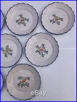 Set of Nine French Chantilly Faience Plates, Painted Flowers Blue Trim Mid-1700s