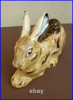 Small French Rare Subject In Gien Faience Le Lievre Hunting Service Rambouillet
