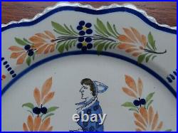 VINTAGE ONE PLATE FRENCH FAIENCE HENRIOT QUIMPER circa 1930s